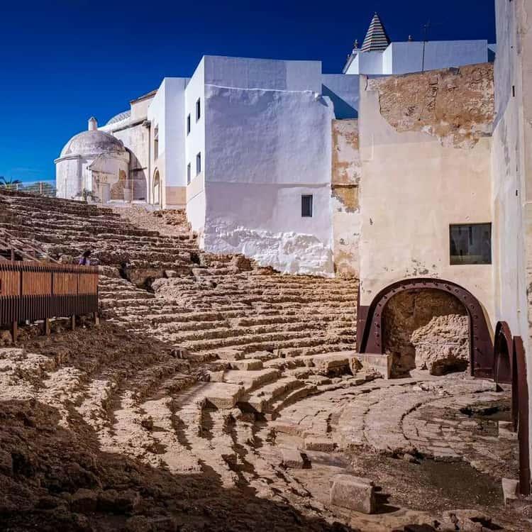 bar theatre Palma Spain